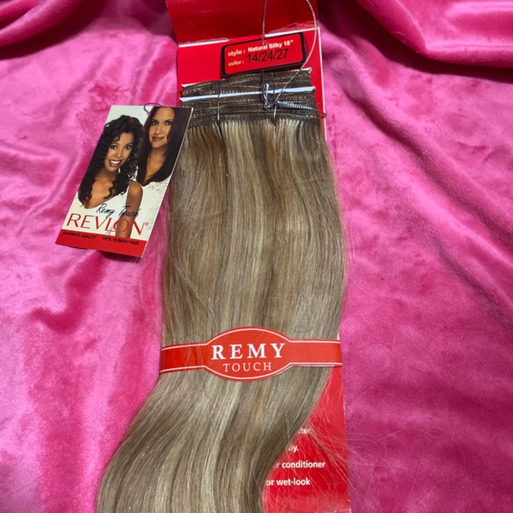 Revlon Remy unused 18 inch human hair weft extensions